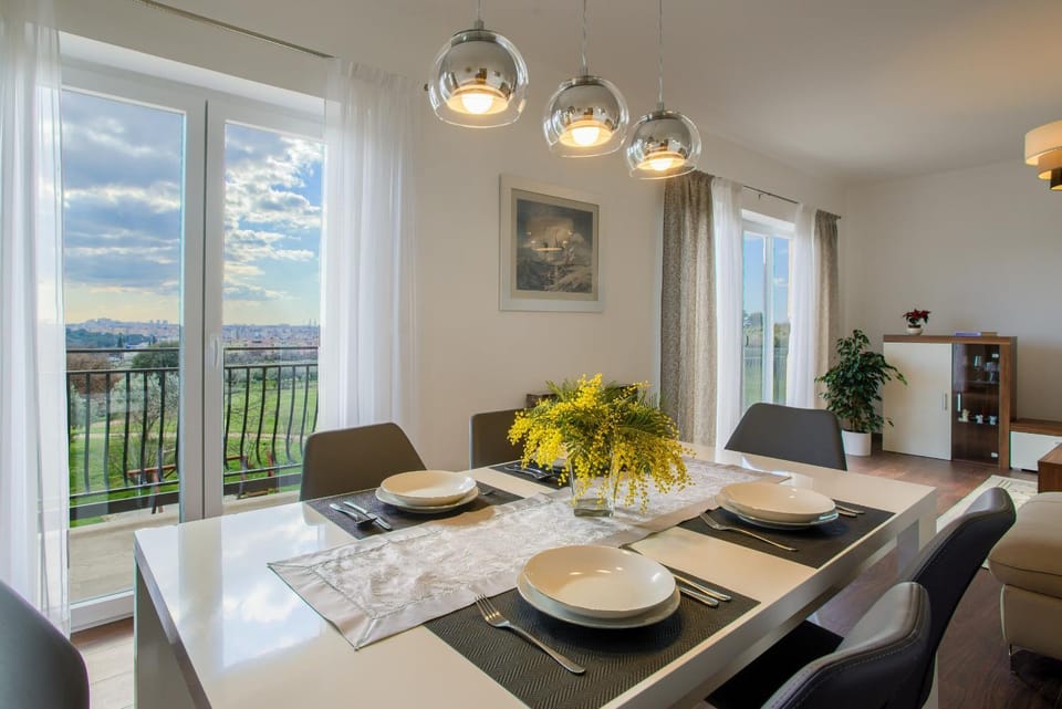 Green Harmony Apartment in Pula