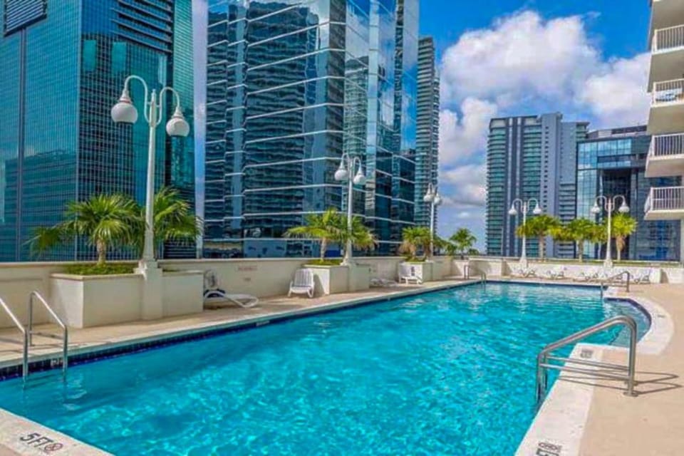 Executive Corporate Rental Apartment in Brickell