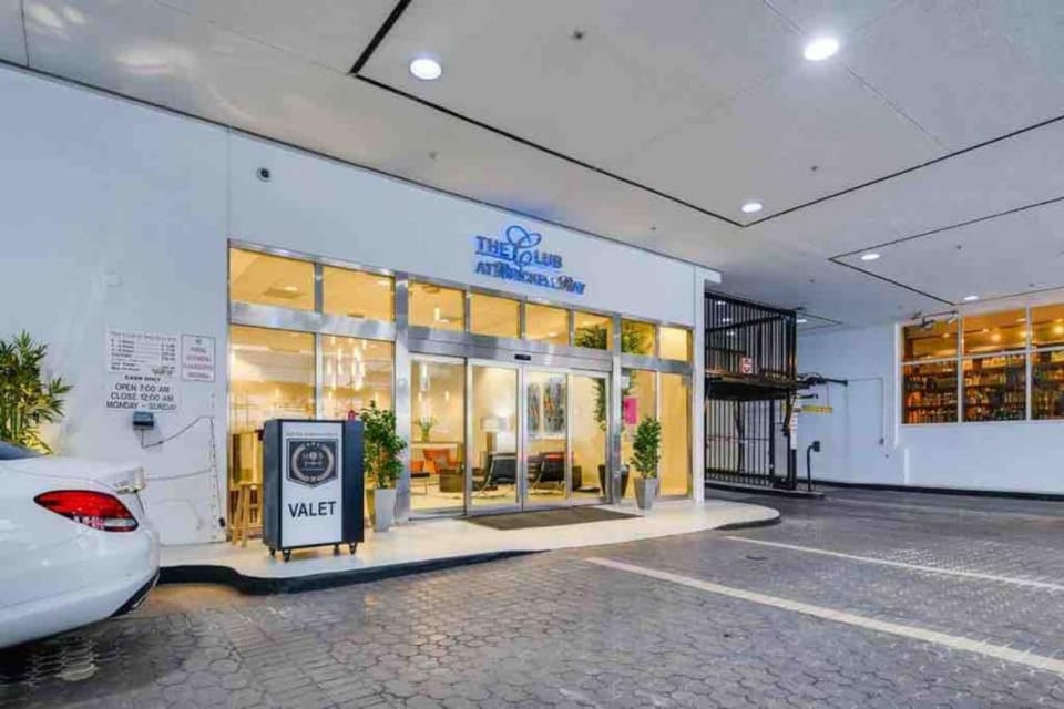 Executive Corporate Rental Apartment in Brickell
