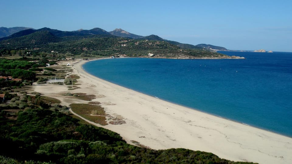 Nearby landmark, Natural landscape, Beach
