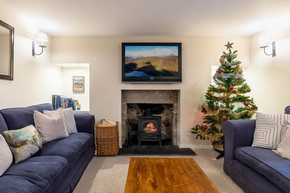 Living room, Seating area, flat iron