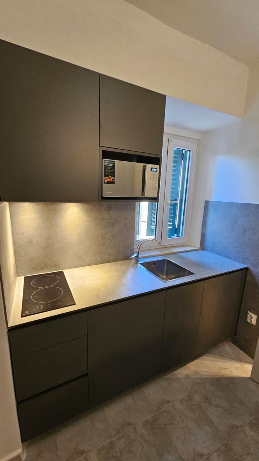 microwave, stove, washing machine, kitchen