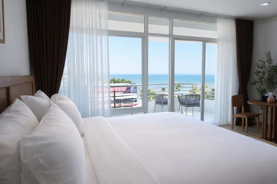 The Beach Bangsaen by Thanthita next to Wonnapa beach FREE DISNEY PLUS Apartment in Chon Buri Changwat