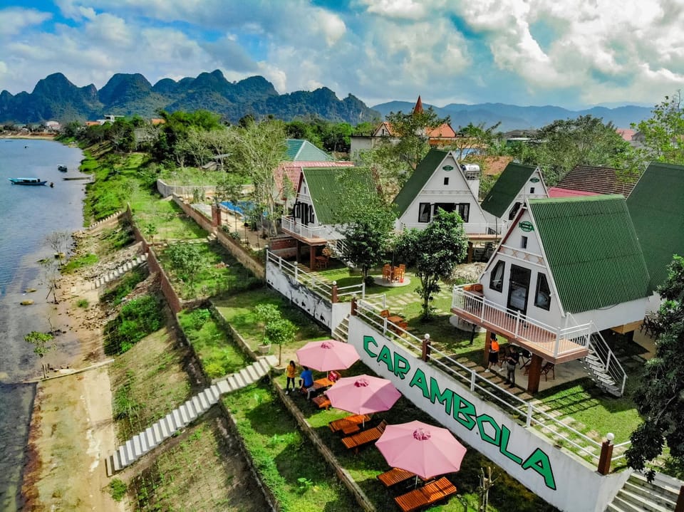 Bird's eye view, Landmark view, River view