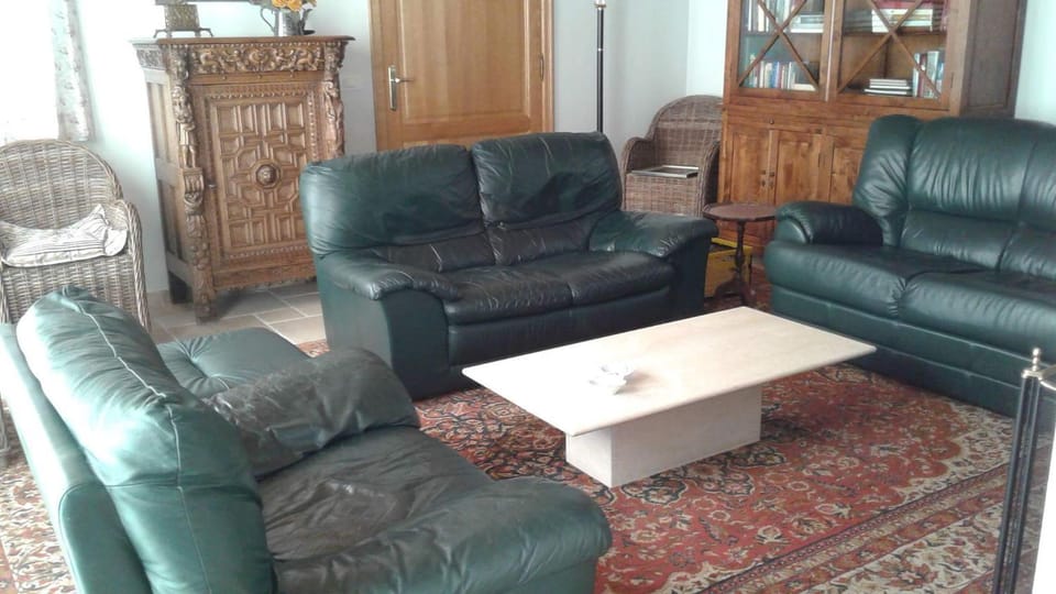 Communal lounge/ TV room, Seating area