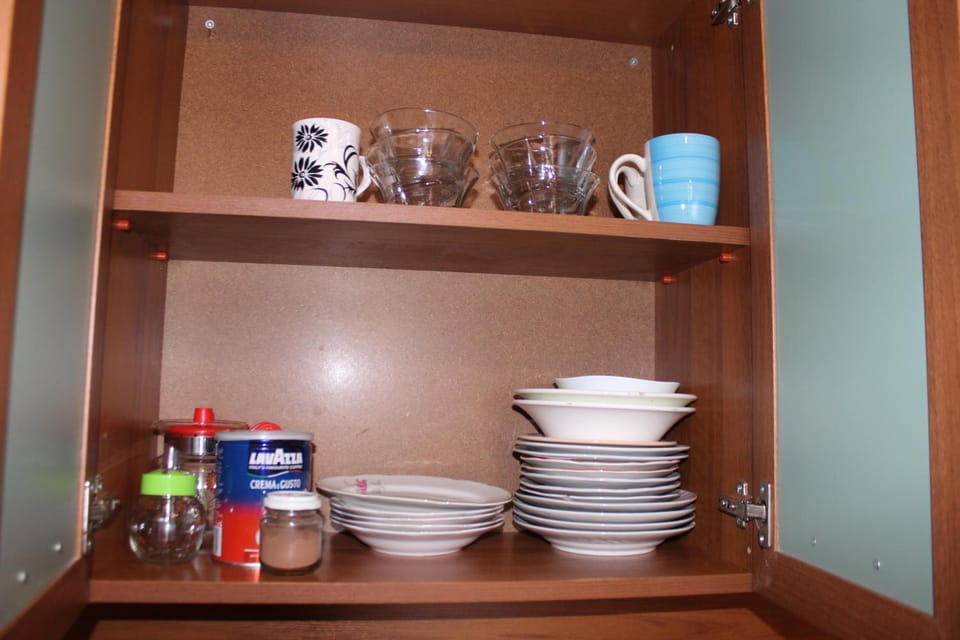 Coffee/tea facilities, Kitchen or kitchenette