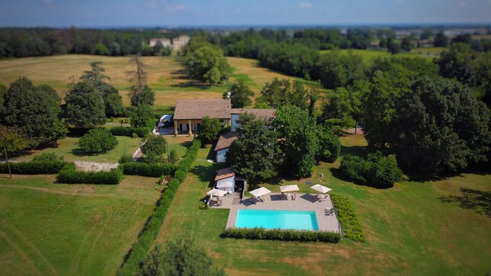 Natural landscape, Bird's eye view, Pool view, Swimming pool