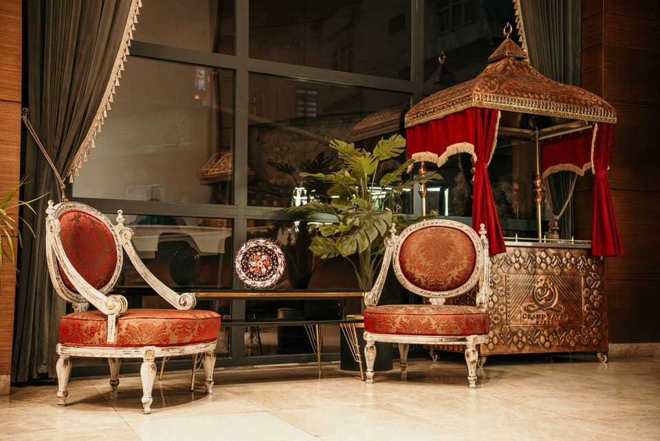 Lobby or reception, Seating area