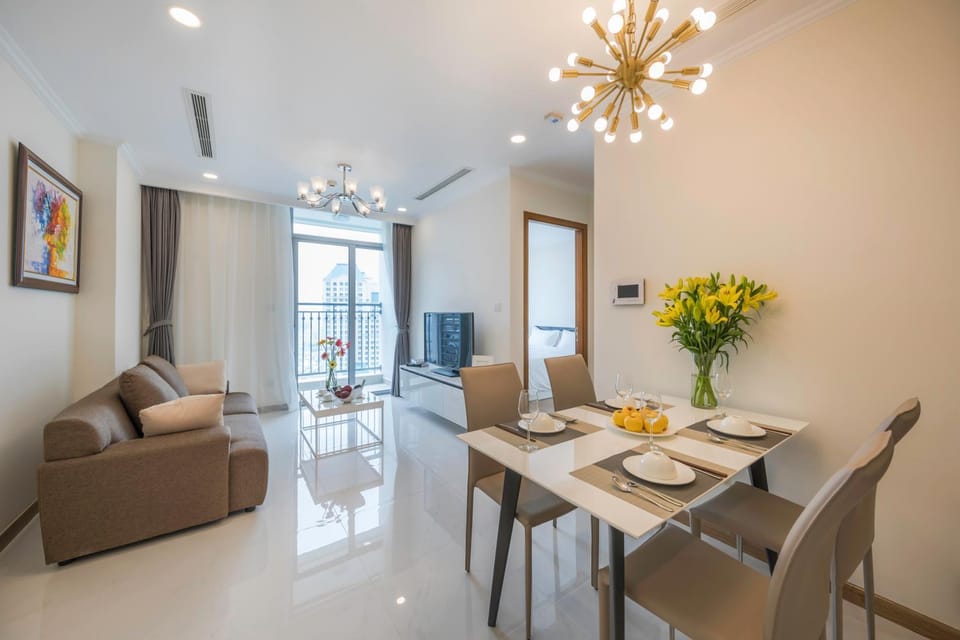 Vinhomes Landmark 81 Apartments- Christine Home Apartment in Ho Chi Minh City
