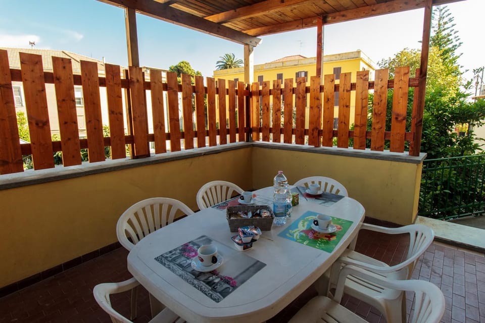 Patio, Coffee/tea facilities, Balcony/Terrace, Dining area, Italian breakfast