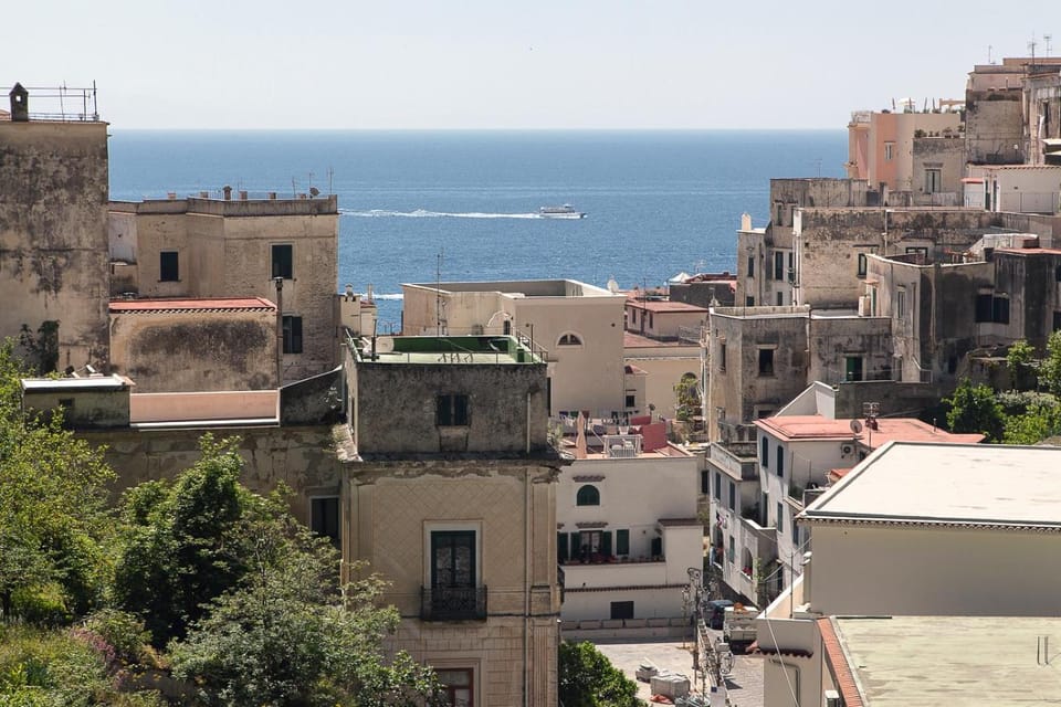 Nearby landmark, Neighbourhood, Natural landscape, Bird's eye view, City view, Landmark view, Sea view, Street view