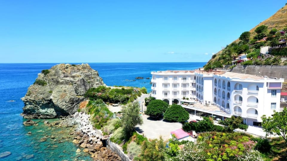 Hotel Ristorante La Scogliera Hotel in Calabria