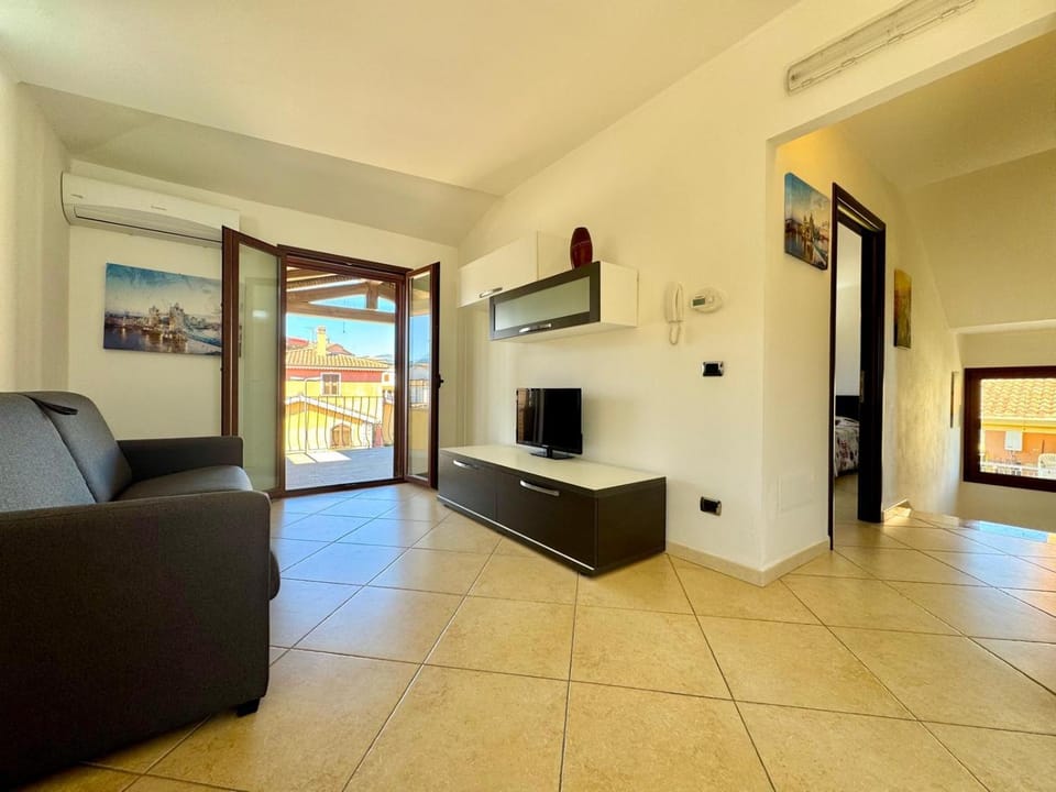 Living room, air conditioner