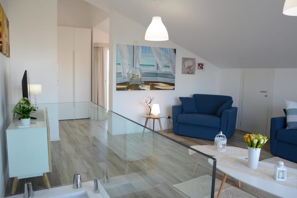 ATTICO MARIS 104 a due passi dalla spiaggia Free Wi Fi House in Alghero