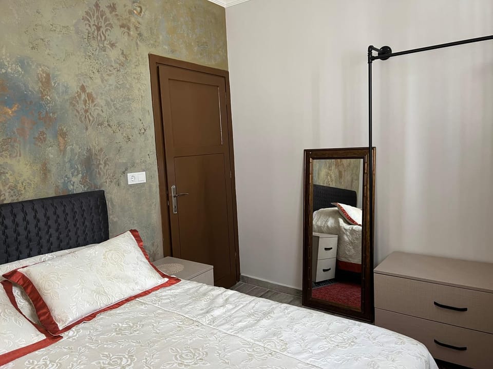 Bed, Bedroom, wardrobe