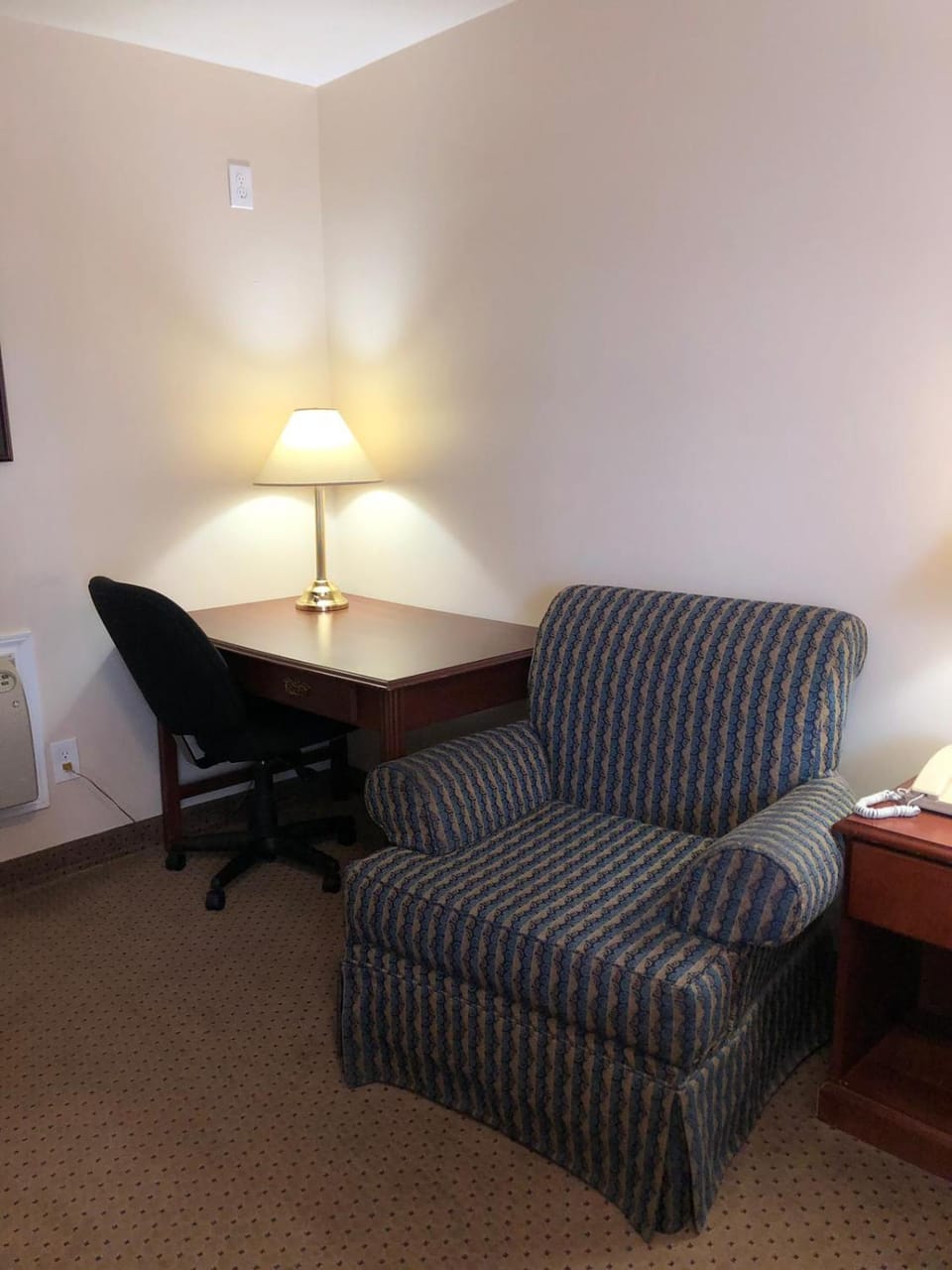 Royal Napanee Inn Motel in Greater Napanee