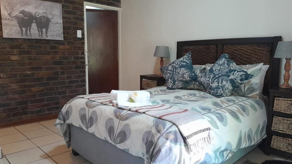 Maroela Gardens Guesthouse Bed and Breakfast in South Africa