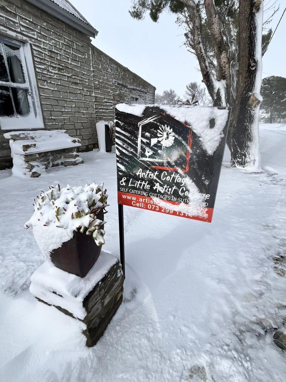 Property logo or sign, Winter