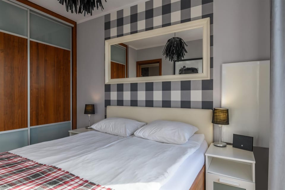 Bed, Bedroom, wardrobe