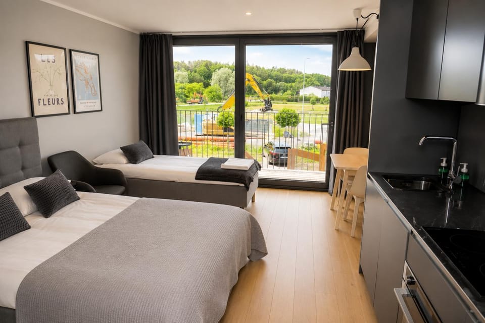 Bed, Balcony/Terrace, Photo of the whole room, Seating area, Bedroom