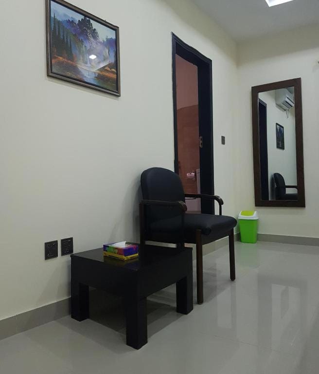 Intellectual Budget - Bahria Town Bed and Breakfast in Islamabad