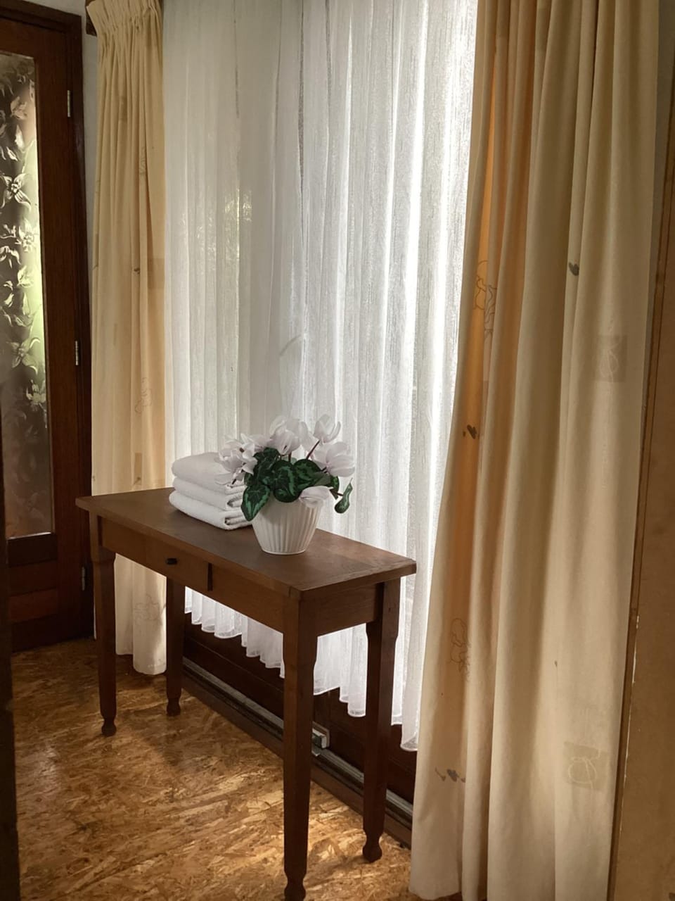 De Heijense Molen Retro Camping Campground/ 
RV Resort in Heijen