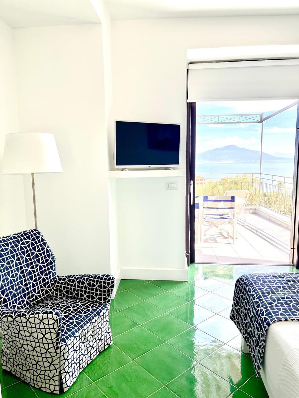 Natural landscape, TV and multimedia, Sea view