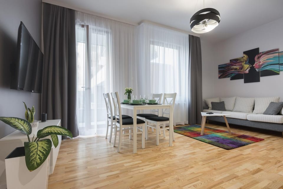Kitchen or kitchenette, Living room, Photo of the whole room, Dining area
