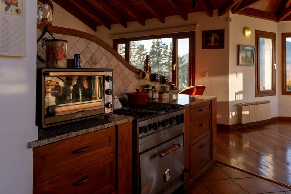 Altos de Esquel House in Esquel