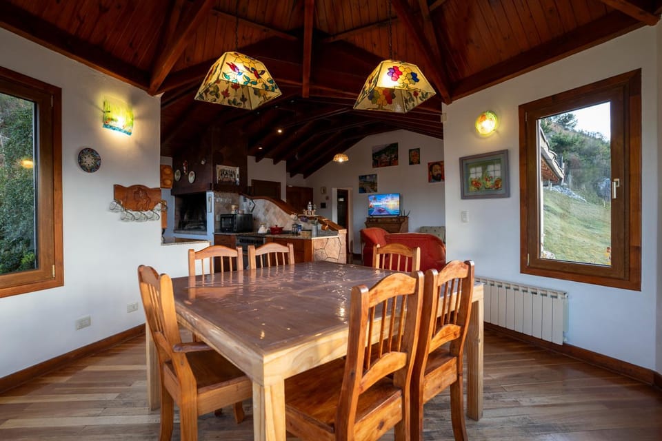 Altos de Esquel House in Esquel