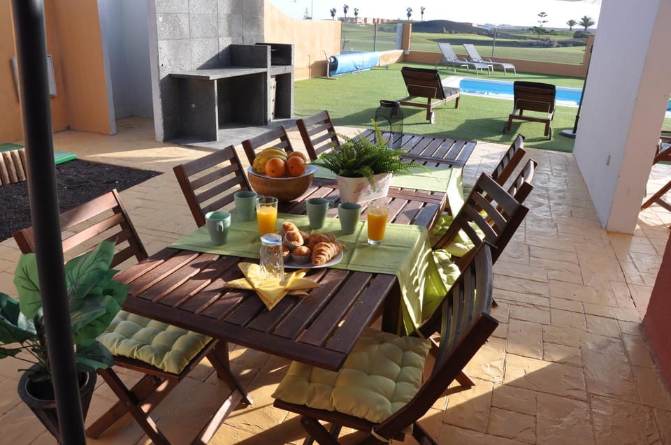 Villa Surprise only Solar Energy Villa in Maxorata