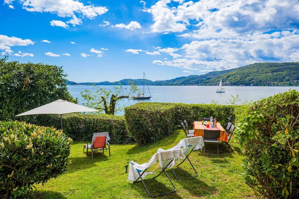 Garden, Garden view, Lake view, Mountain view