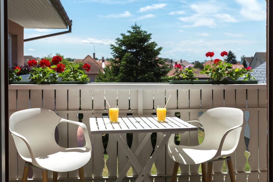 Felhő Vendégház Bed and Breakfast in Hungary