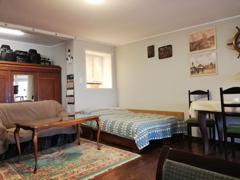 Bed, Other, Photo of the whole room