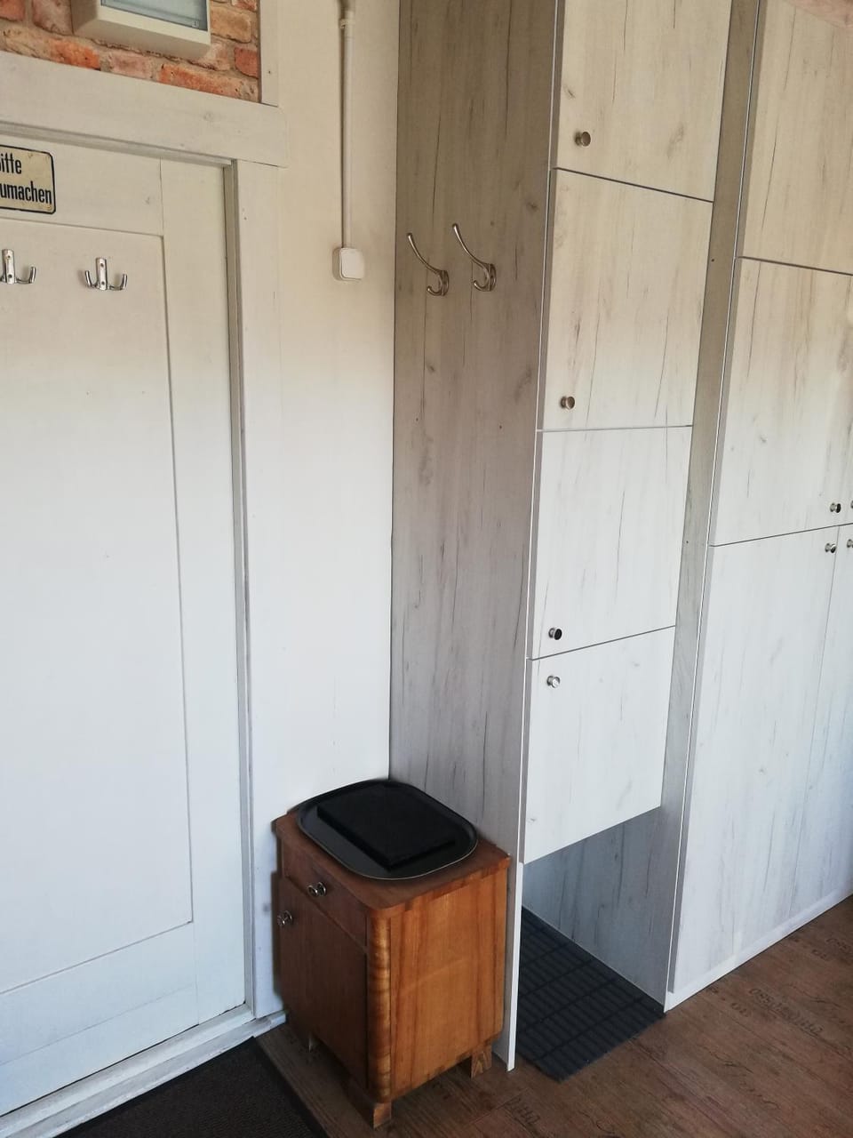 wardrobe