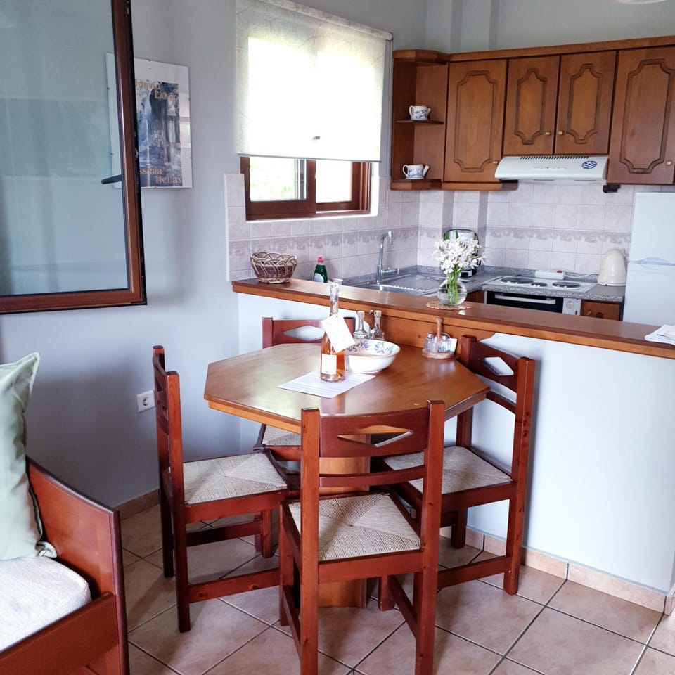 Ostria Maisonettes and Studios Apartment hotel in Messenia