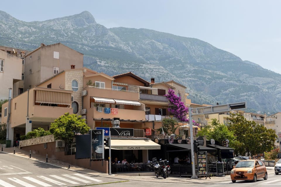 Apartment For 5 Apartment in Makarska