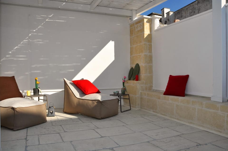 Toilet, Balcony/Terrace