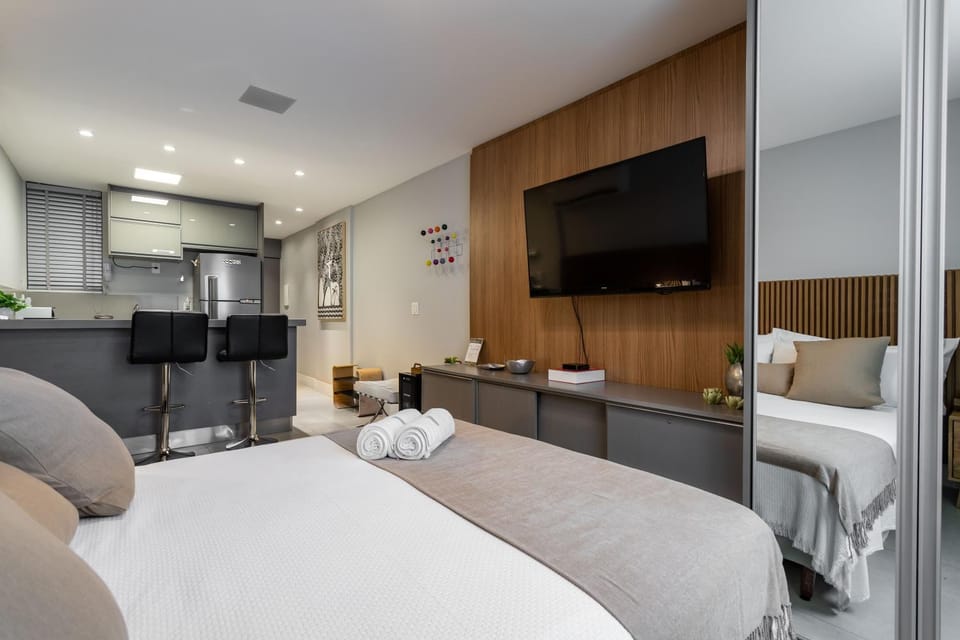 Communal lounge/ TV room, Bed, TV and multimedia, View (from property/room), Kitchen or kitchenette, Decorative detail, Decorative detail, Bedroom, kitchen, kitchen