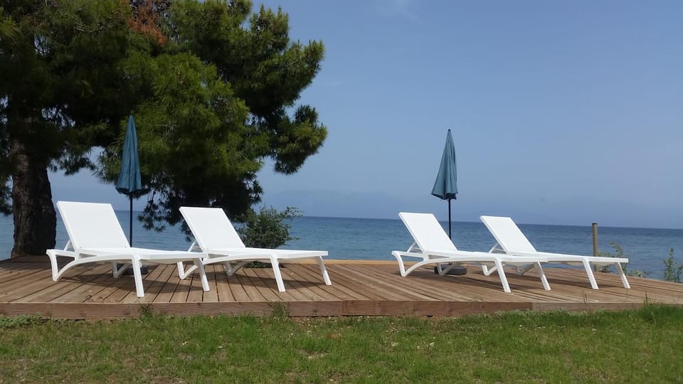 Garden view, Sea view