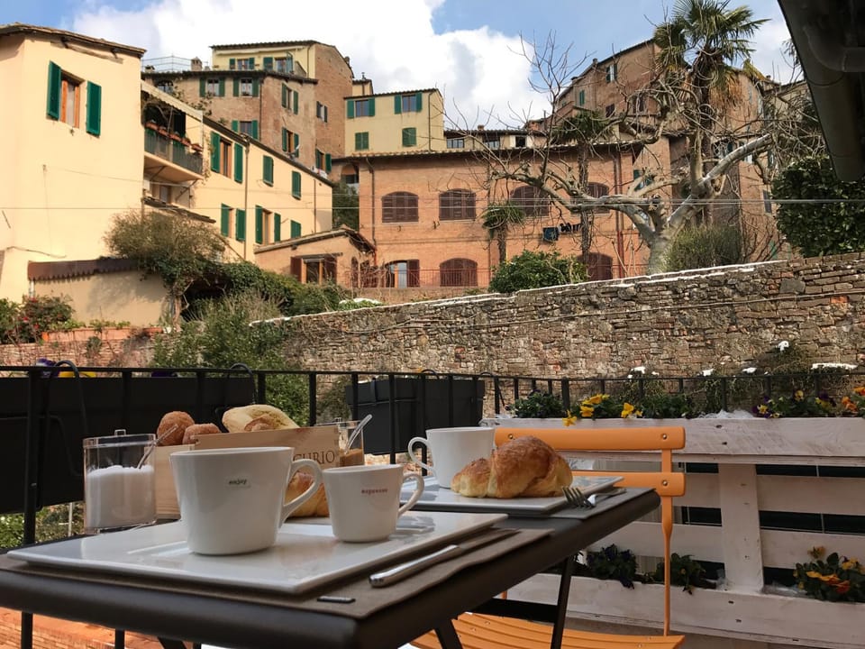 Balcony/Terrace, Breakfast