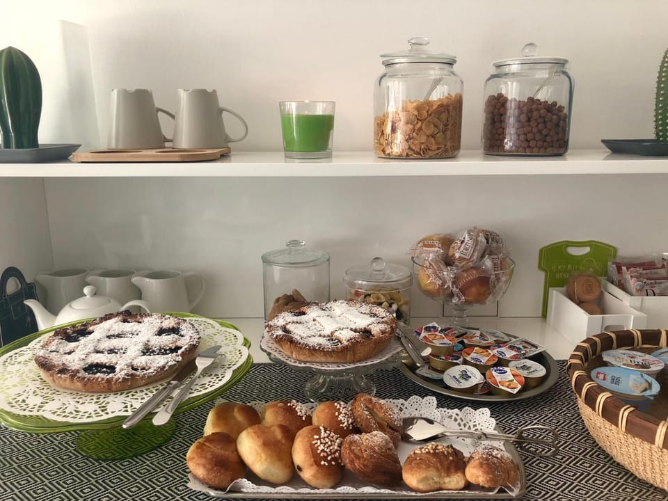 Buffet breakfast