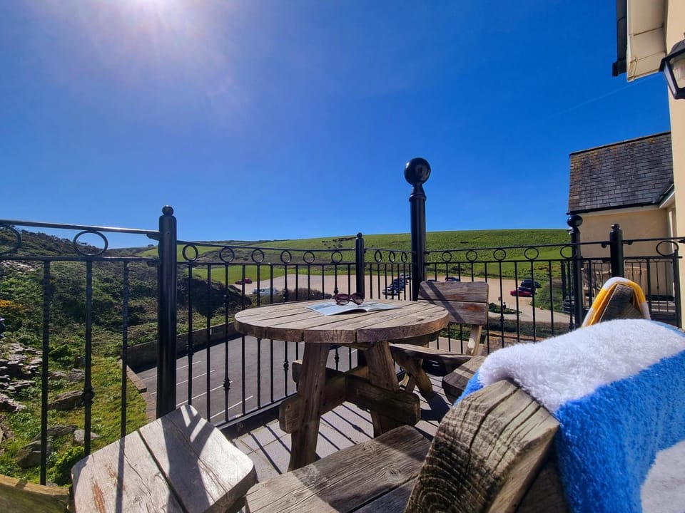 View (from property/room), Balcony/Terrace
