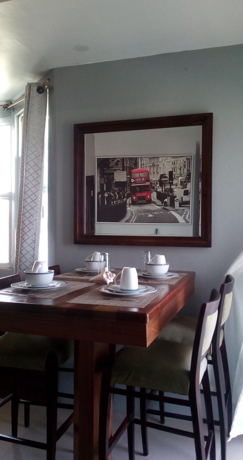 DB Tower Vacation Rental Apartment in Belize City