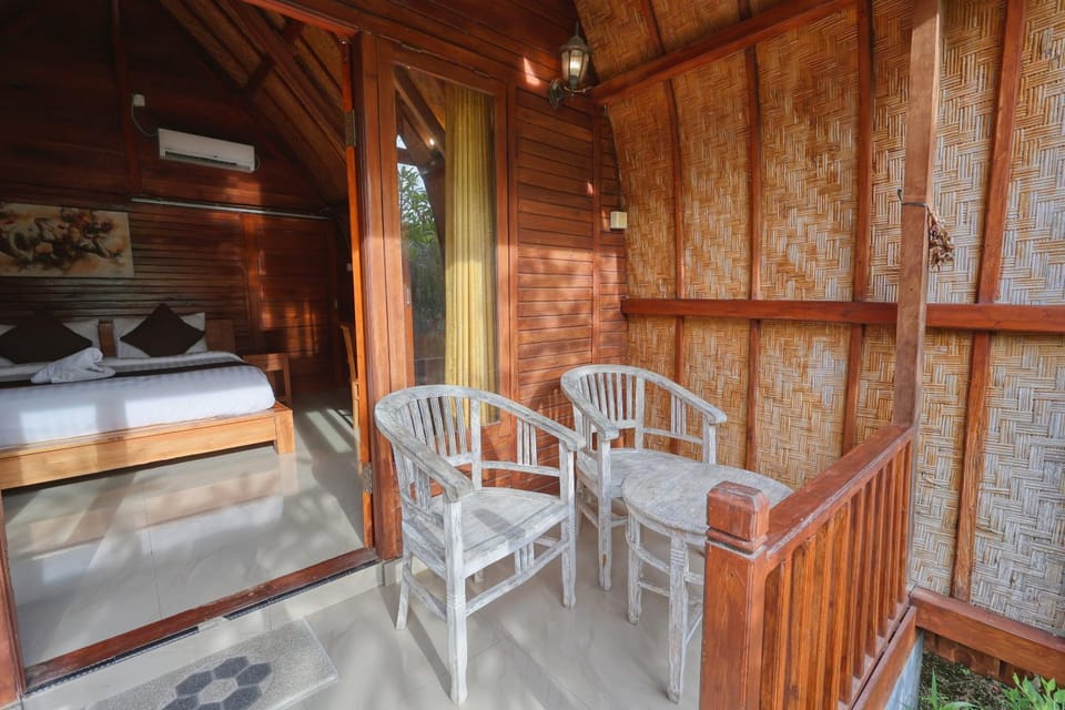 Patio, Bed, Balcony/Terrace, Seating area, Bedroom, air conditioner