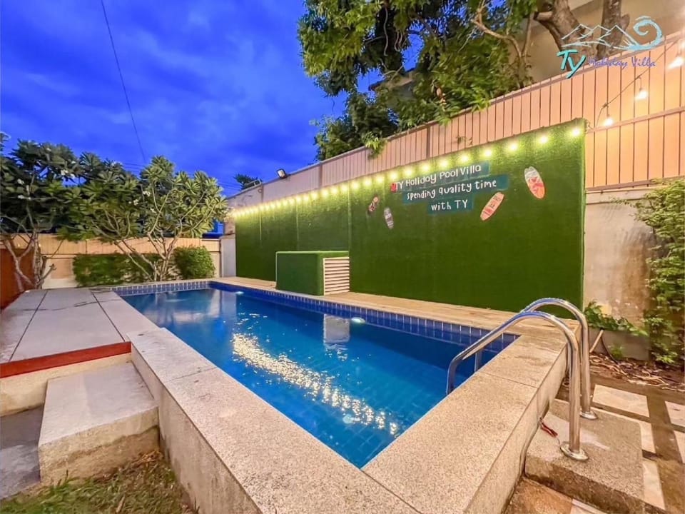 TY Holiday Resort Resort in Pattaya City