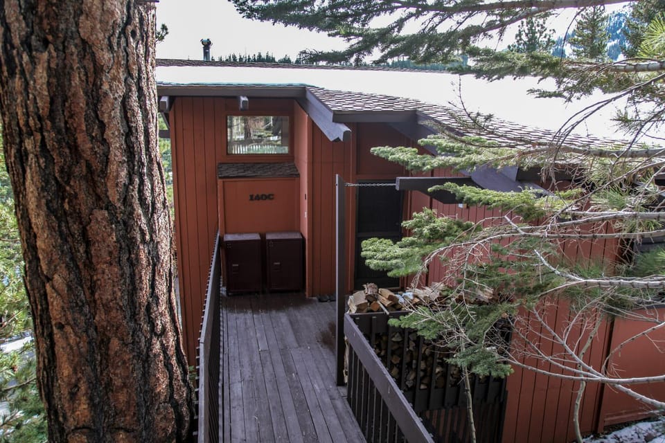 Mammoth West #140 Condo Apartment in Mammoth Lakes
