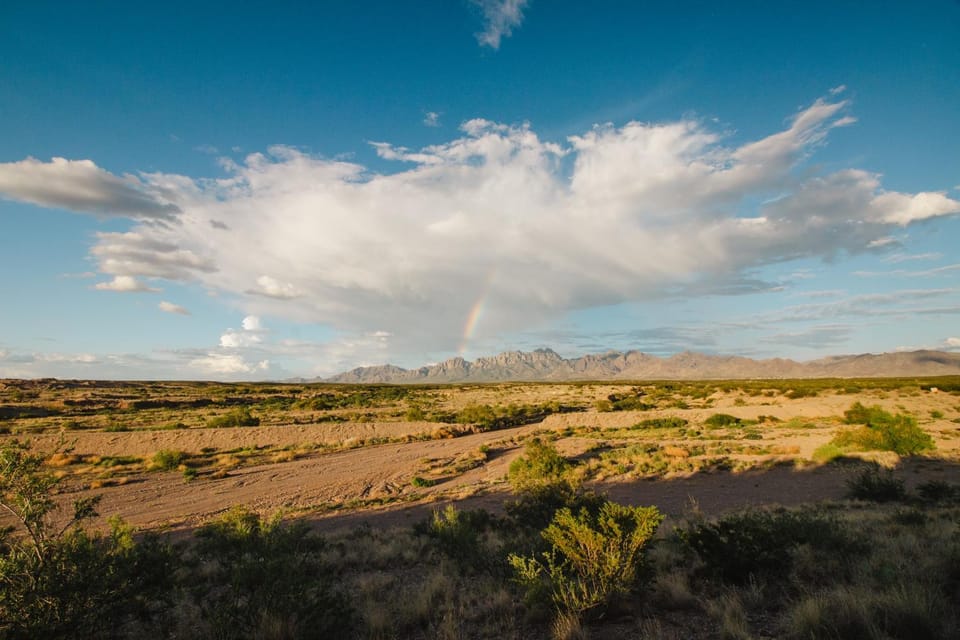 Nearby landmark, Natural landscape, Hiking, Hiking, Landmark view