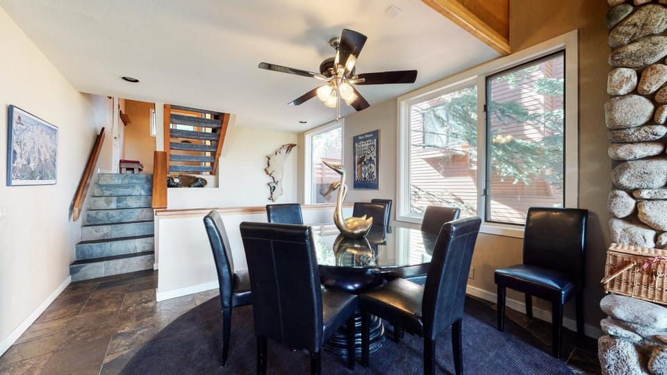 Bridges Townhome #13 Condo Apartment in Mammoth Lakes