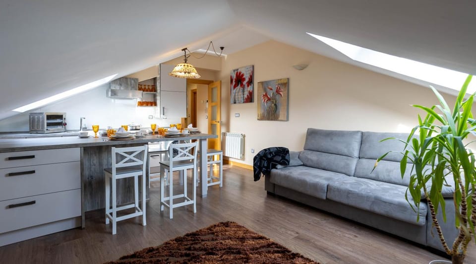 Communal lounge/ TV room, Kitchen or kitchenette